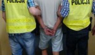 Mazowieckie. Włamał się do domu. Ukradł biżuterię