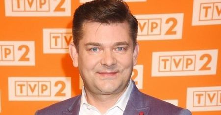 Zenek Martyniuk też jedzie do Brukseli. Po garnitur...