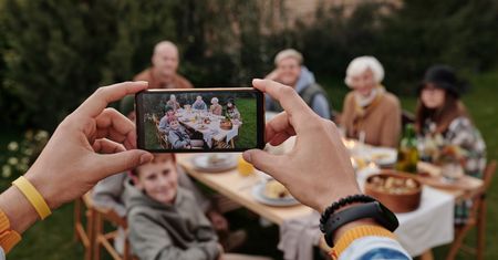 Truepic Lens zapewni prawdziwość zdjęć. Dodaje do nich certyfikat autentyczności