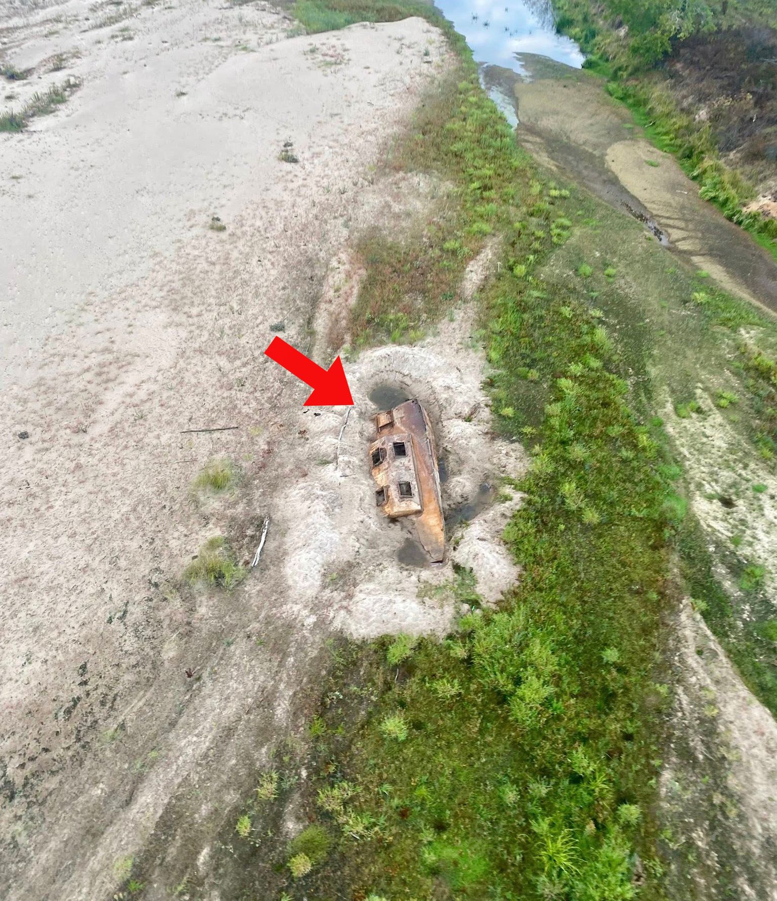 Przelatywał nad Wisłą. Dostrzegł nietypowy obiekt