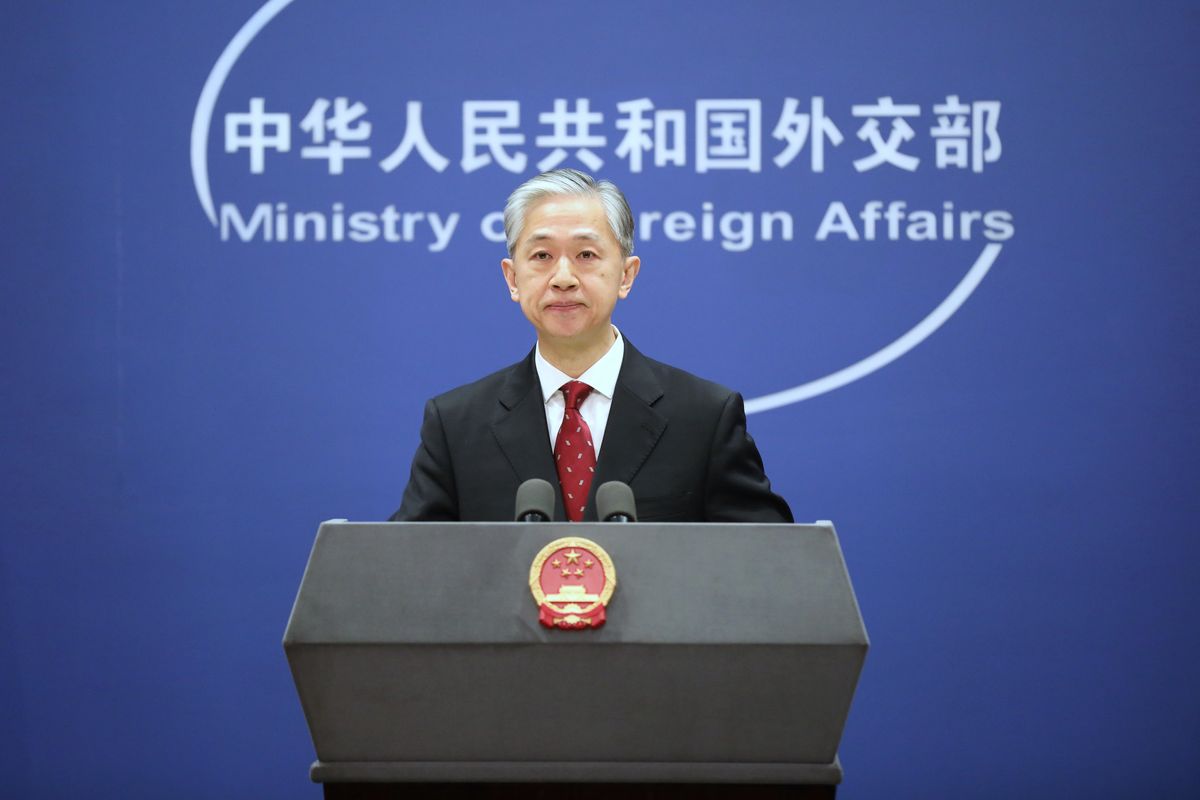 Wang Wenbin, rzecznik prasowy ministerstwa sprawa zagranicznych Chin przedstawił kierunki rozwoju poaństwa po zjeździe komunistycznej partii