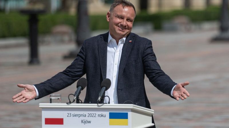 Президент Польщі очолює рейтинг іноземних лідерів, яким довіряють українці