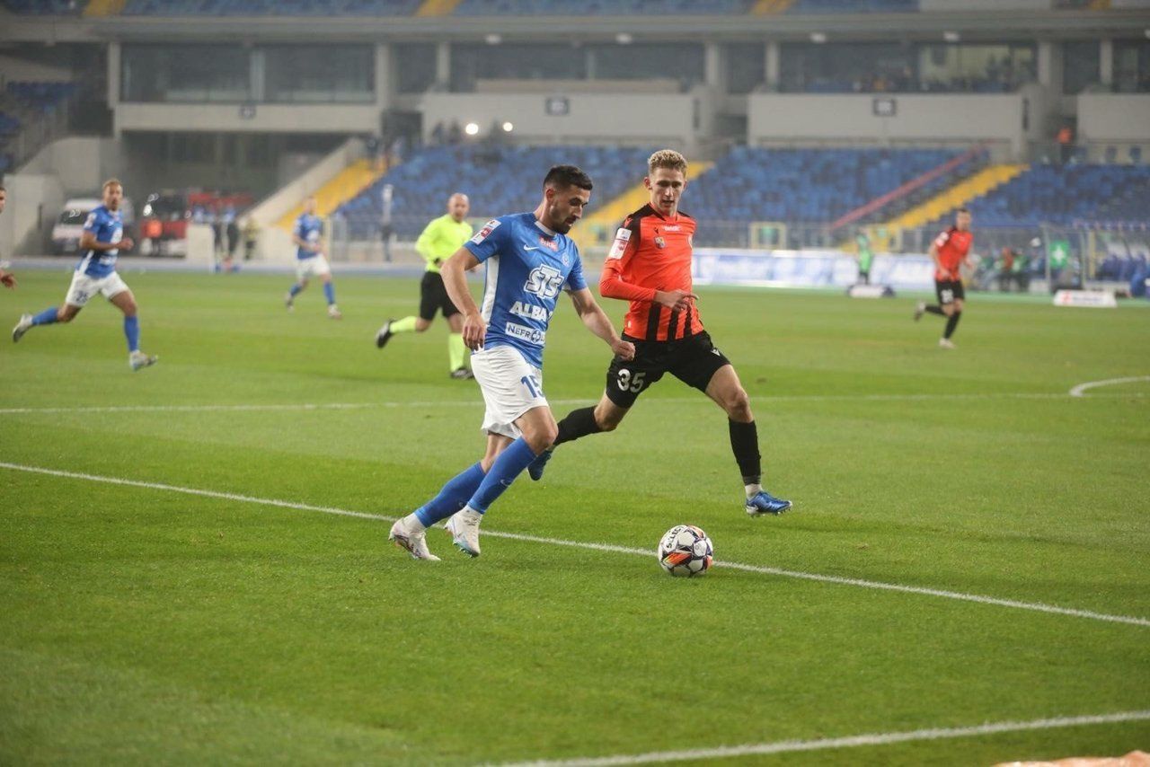 Piłkarze Ruchu rozgromili Chrobrego na Stadionie Śląskim, ale w Głogowie podzielili się z nim punktami