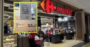 Kobieta złapała za telefon. Kartka z drzwi Carrefoura hitem internetu