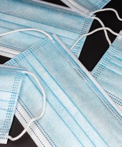 COVID-19. Nawet 30 tys. zł kary za Wigilię w 6 osób. Wyjaśniamy szczegóły