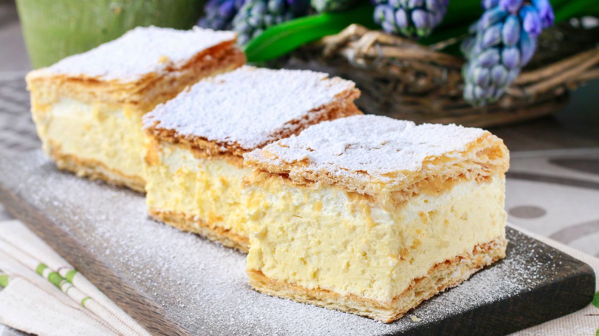 Budynowiec bez pieczenia na spodzie z krakersów