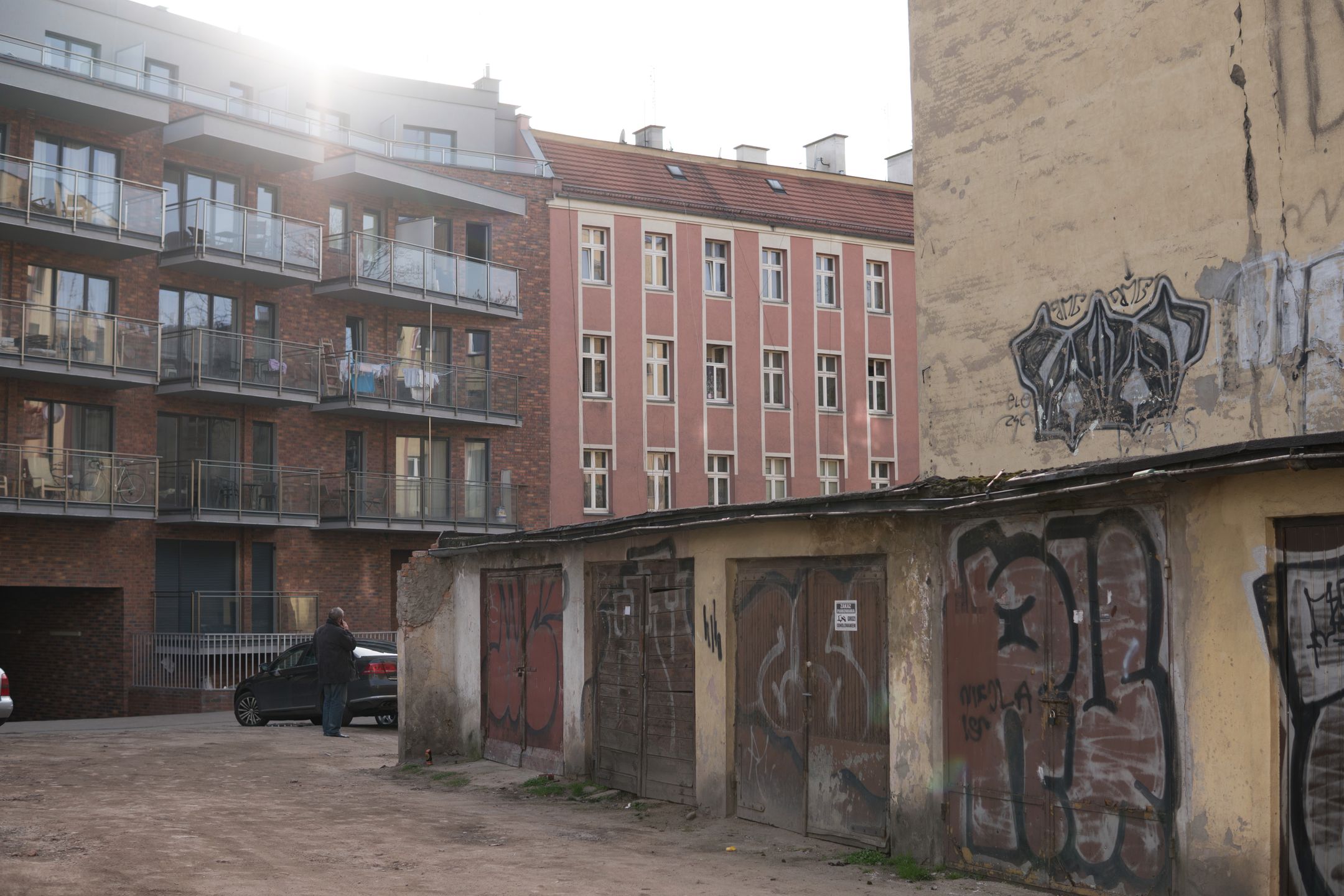 Sigma 30 mm f/1.4 DC DN - recenzja jasnego obiektywu stworzonego z myślą o bezlusterkowcach 125