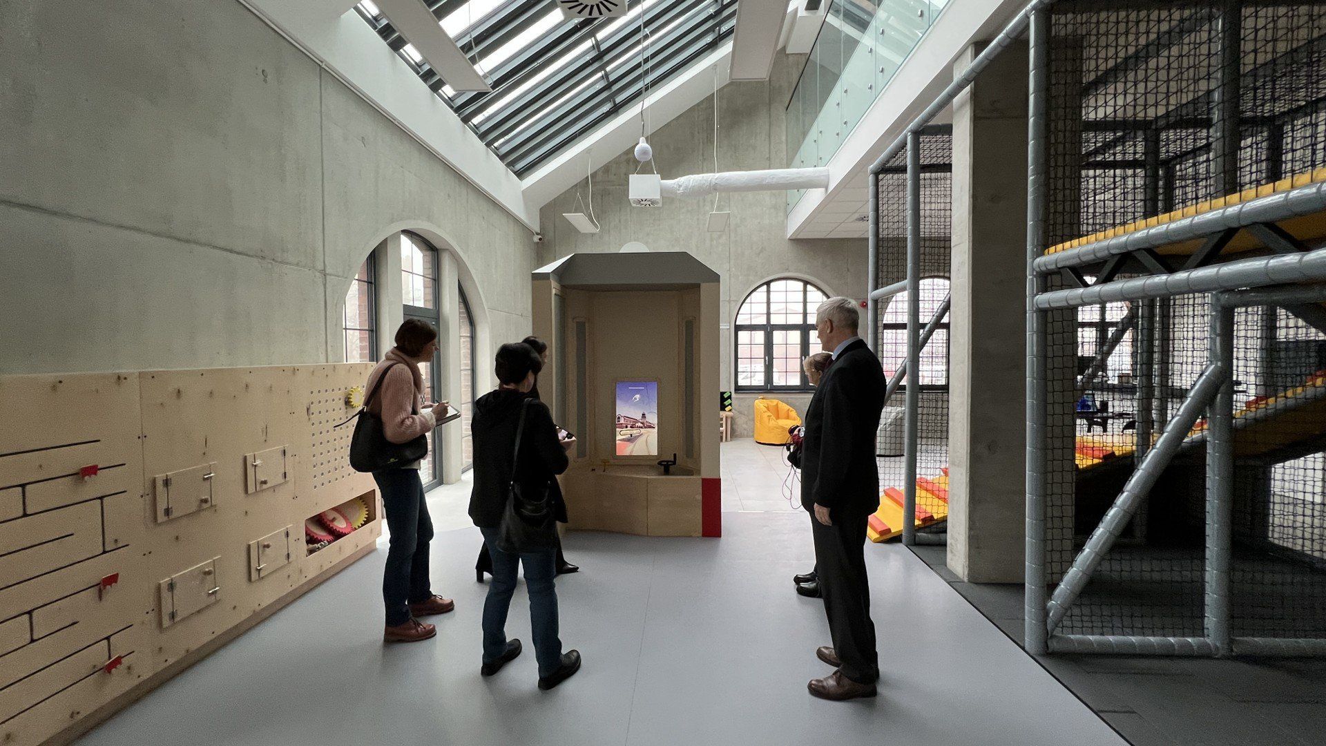 Tak prezentuje się nowa ekspozycja &#34;Górnicza tożsamość Zagłębia&#34;, która powstała w Postindustrialnym Centrum Zagłębiowskiego Górnictwa Węglowego w Muzeum Saturn w Czeladzi