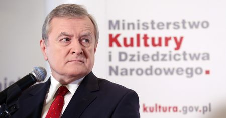 Wybory prezydenckie 2020. Wicepremier Piotr Gliński opublikował fotomontaż z Donaldem Tuskiem