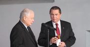Jarosław Kaczyński wręczał nagrodę bez maseczki. Barbara Nowacka komentuje