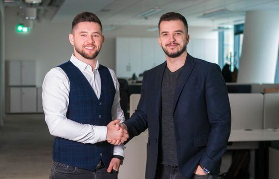 Kacperczyk i Kozłowski z „Super Expressu” do Iberionu