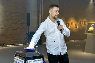 Raper Sokół startuje do rady nadzorczej K&K Herbal. Wkrótce przejęcie