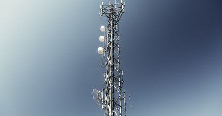 Henryków. Mieszkańcy boją się o zdrowie. Wszystko przez maszt 5G