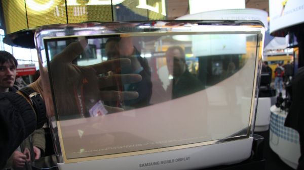 Cyfrowe okno OLED Samsunga 1