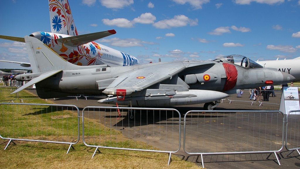Hiszpański samolot wielozadaniowy AV-8B Harrier