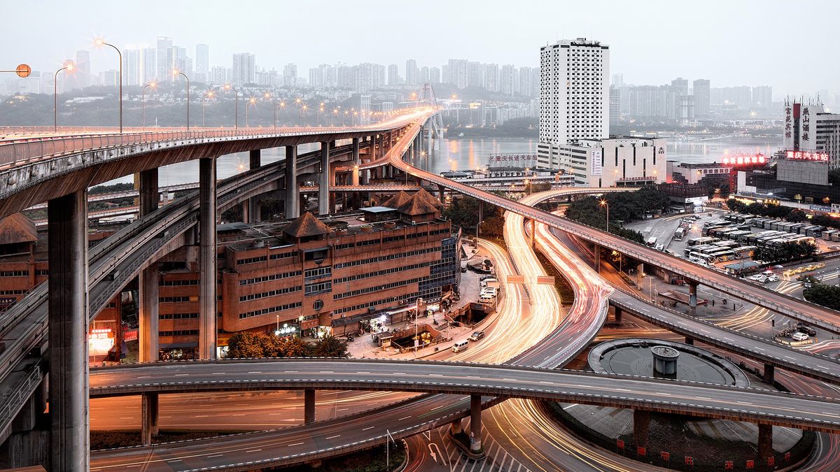 Magia światła nocą, czyli jak pokazać puste, 32-milionowe miasto w Chinach? Opowiada Maciej Leszczyński 1