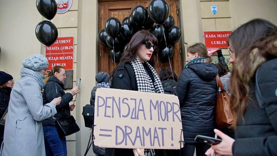 Protest pracowników lubelskiego MOPR