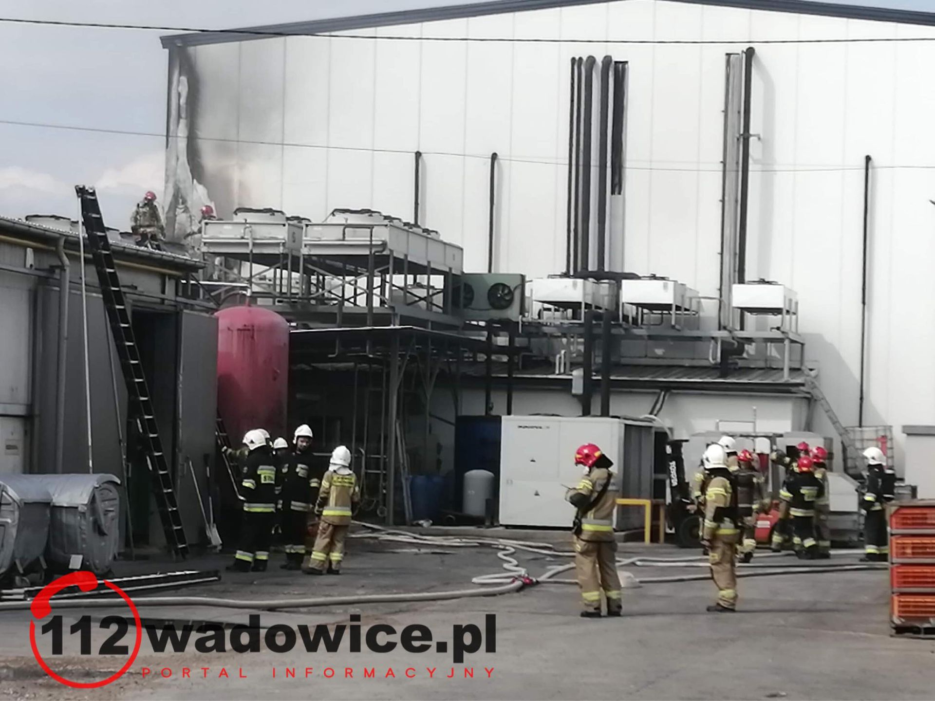 Tomice. Pożar ubojni drobiu