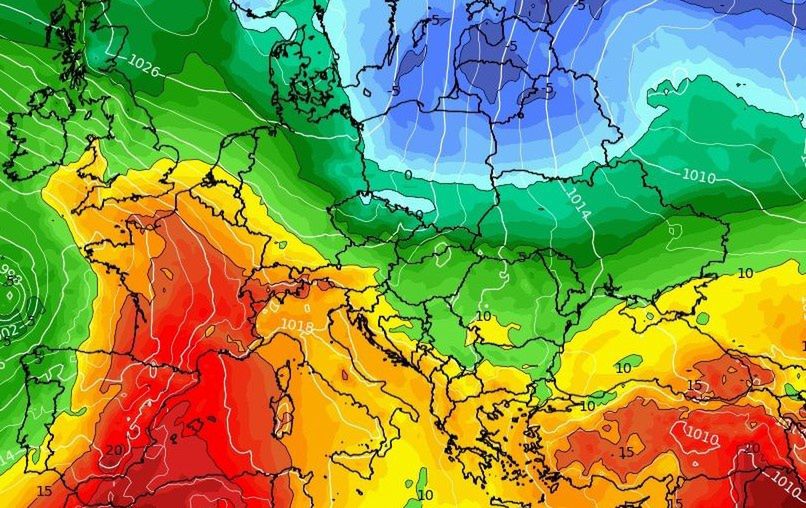 Pogoda. W środę nad ranem od północy napłyną chłodne masy powietrza