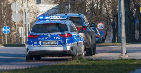 Gwałt na 14-latce we Wrocławiu. Policja apeluje o pomoc