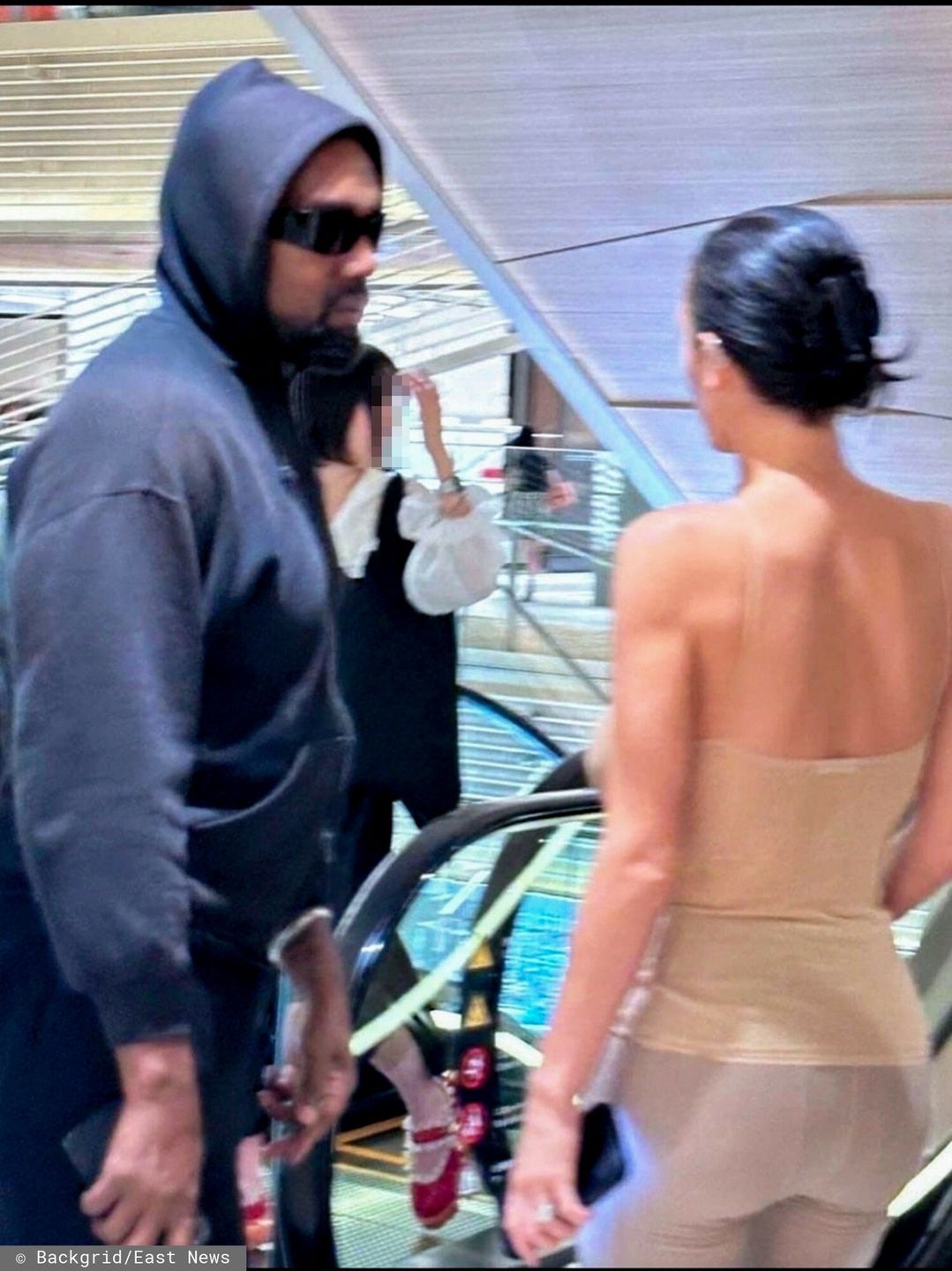 Kanye West i Bianca Censori w markecie w Tokio