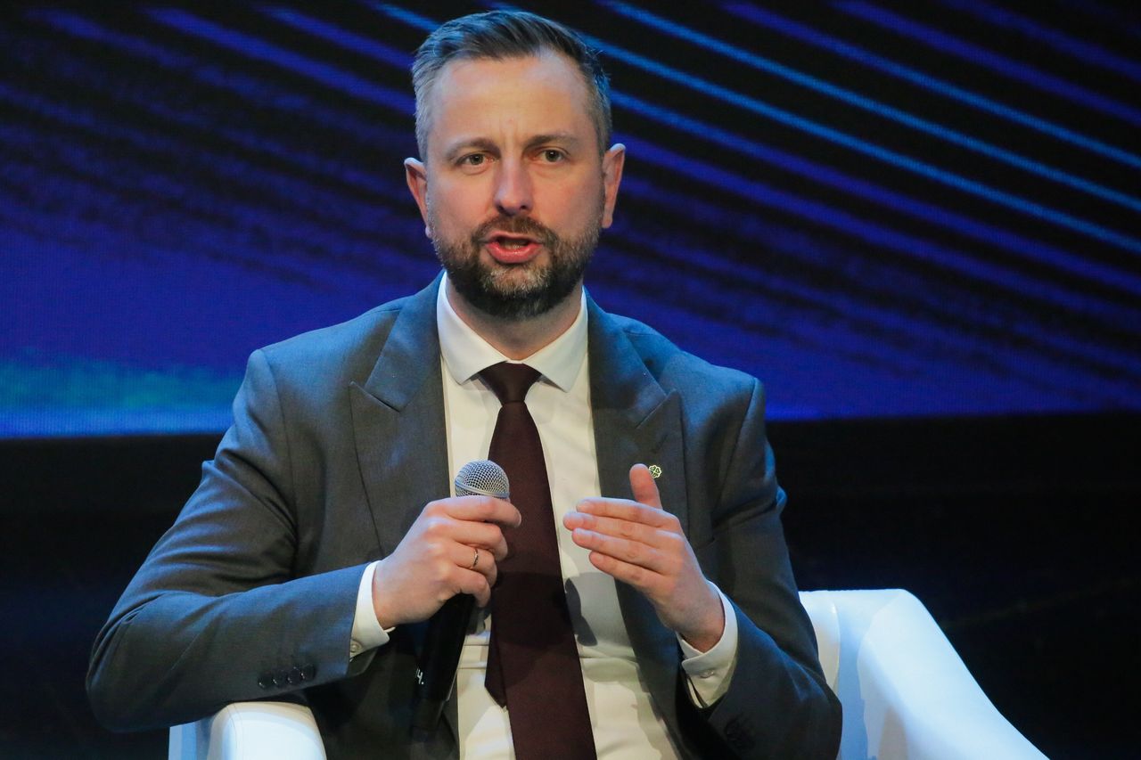 Nawrocki wetuje ustawę o SAFE. Szef MON zapowiada "plan B"