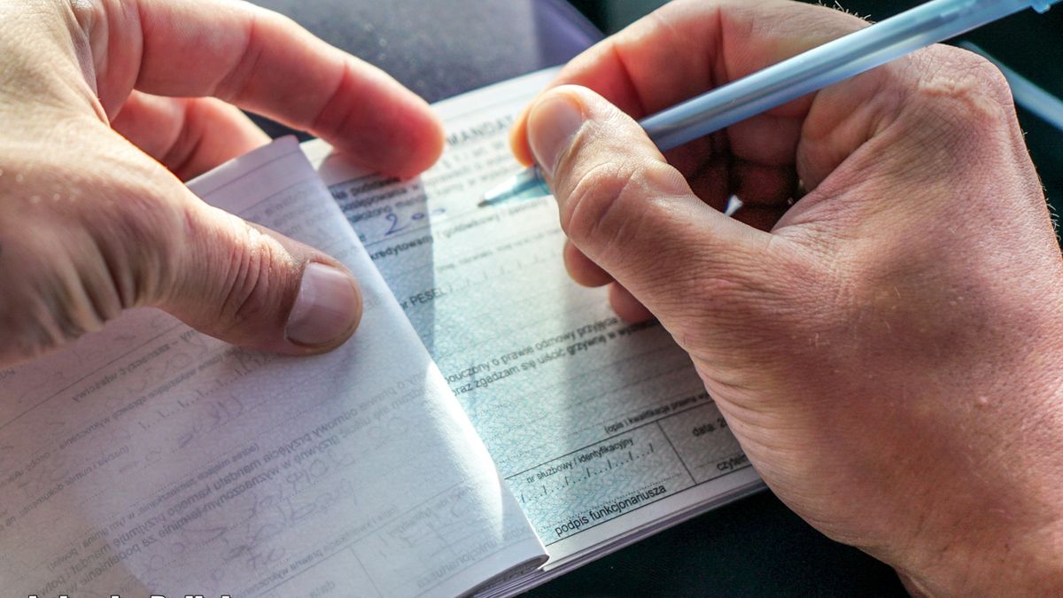 Sporo wykroczeń rowerzystów nie jest obarczona wysokimi mandatami, ale są też takie, za które można trafić do aresztu