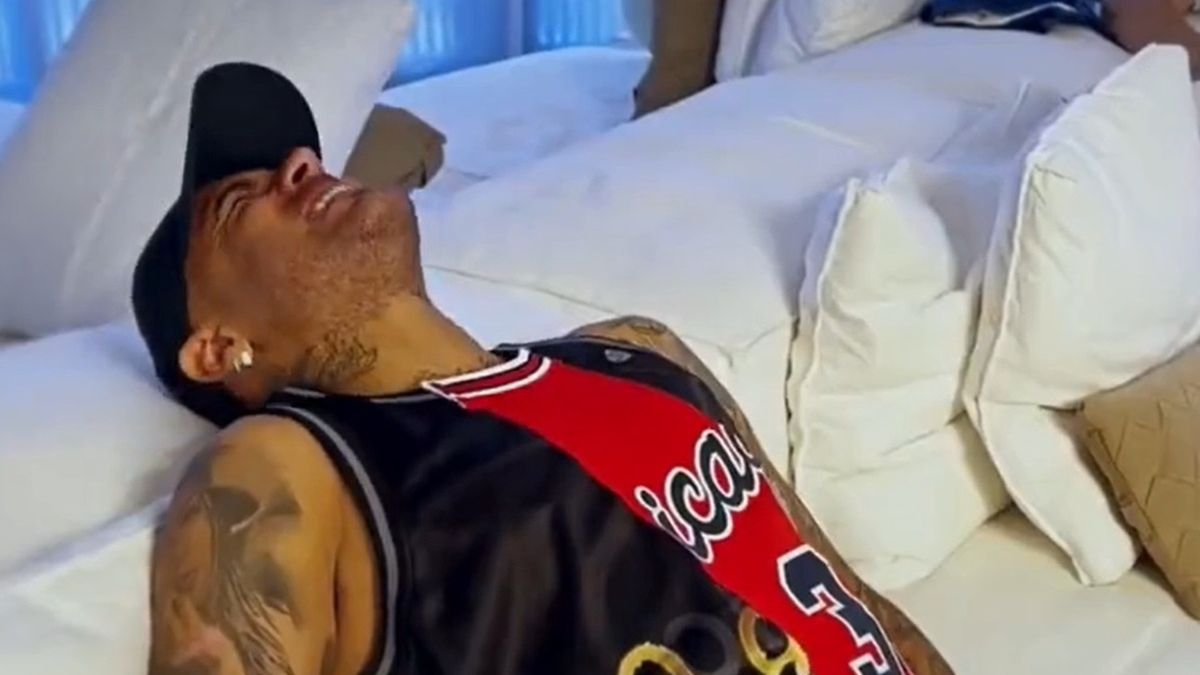 Neymar w czasie rehabilitacji po poważnej kontuzji