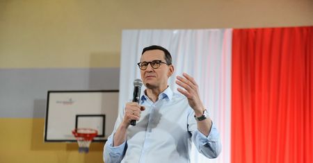 Premier chce uporządkowania finansów publicznych. W grę wchodzą dwa scenariusze
