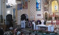 Śląskie. Pogrzeb wicestarosty bielskiego Grzegorza Szetyńskiego. Pośmiertny medal