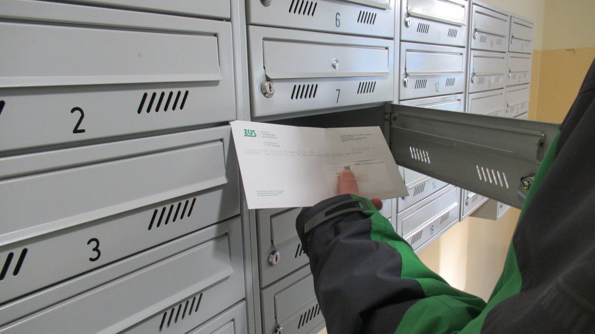 ZUS: wysyłka deklaracji podatkowych PIT za 2023 rok potrwa do końca lutego