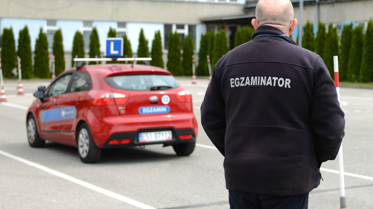 Egzaminy w Olsztynie zawieszono do końca października.