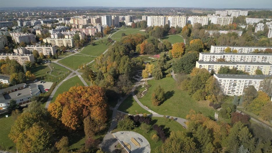 Krakowskie Mistrzejowice to dzielnica blisko natury, coraz lepiej skomunikowana i pełna potencjału
