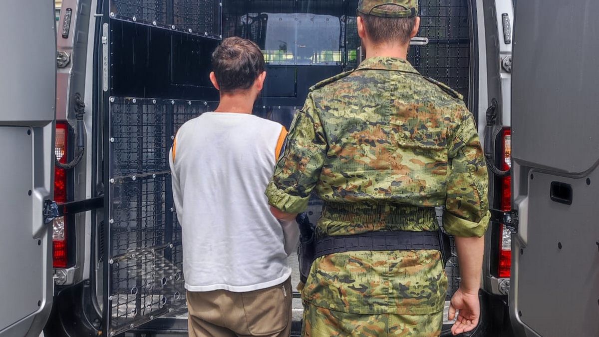 Funkcjonariusze SG w poniedziałek