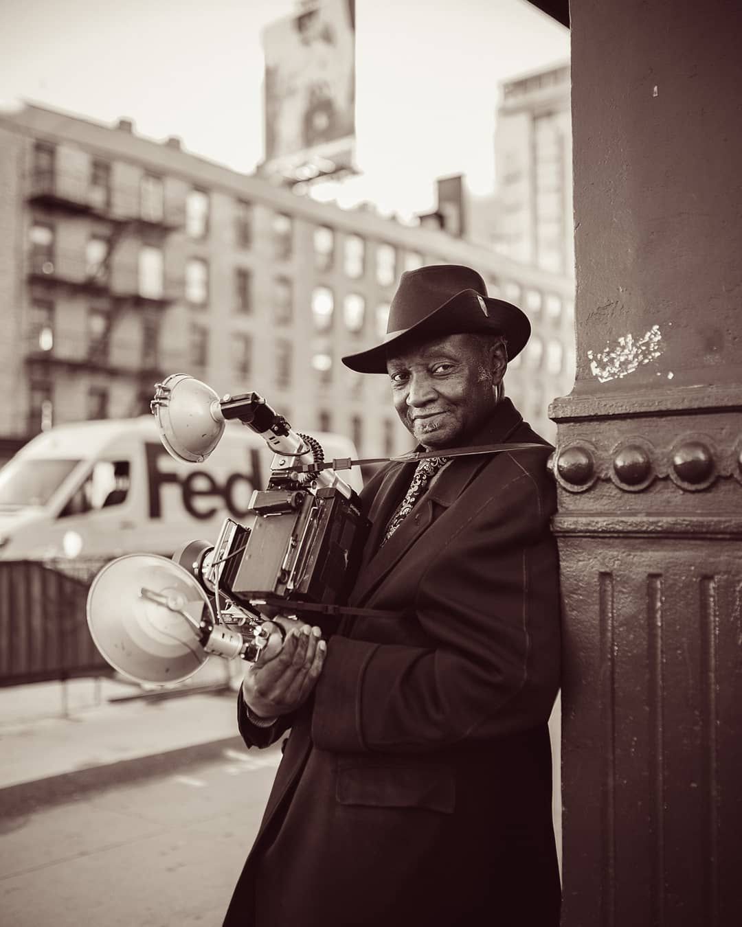 Louis Mendes od ponad 40 lat robi zdjęcia mieszkańców Nowego Jorku