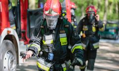 Mazowieckie. Pożar kamienicy w Piastowie. Dwie osoby nie żyją