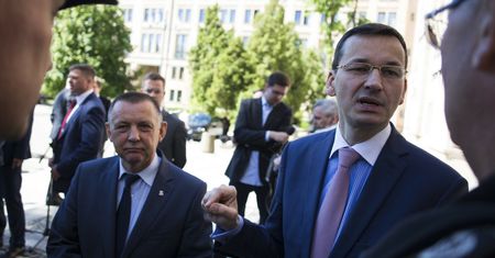 Marian Banaś po raz ostatni uderza w Morawieckiego. "Czerwona kartka"