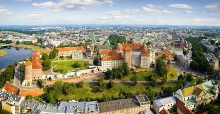 Pogoda w Krakowie. Prognoza na piątek 2 stycznia. Chłodno, porywisty wiatr i przelotny śnieg
