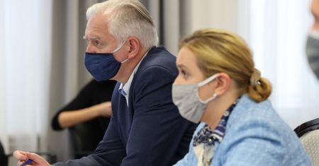 Nowe obostrzenia. Rząd ma 20 mld zł dla branż dotkniętych obostrzeniami