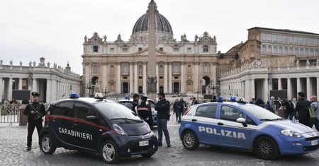 Działo się we wtorek w nocy. Alert terrorystyczny w kolejnym kraju w Europie