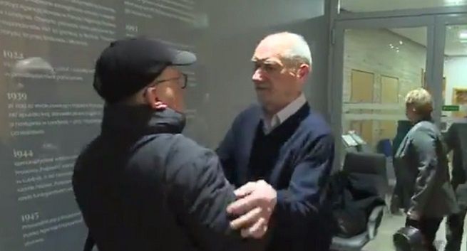 Macierewicz przepychał się z pracownikiem PAP. Zawiadomiono policję