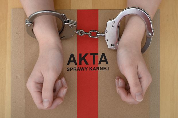 Kradzież w sklepie jubilerskim w Sandomierzu. 26-latek usłyszał zarzut