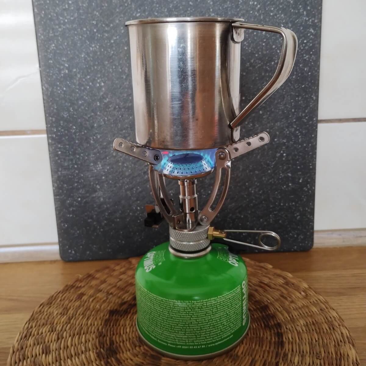 kuchenka survivalowa