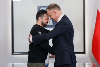 "Powiem państwu, dlaczego". Duda wyjaśnia, czemu dał order Zełenskiemu