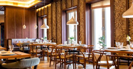 Otwarcie restauracji. Prof. Simon sceptyczny: Może być bardzo dużo zakażeń