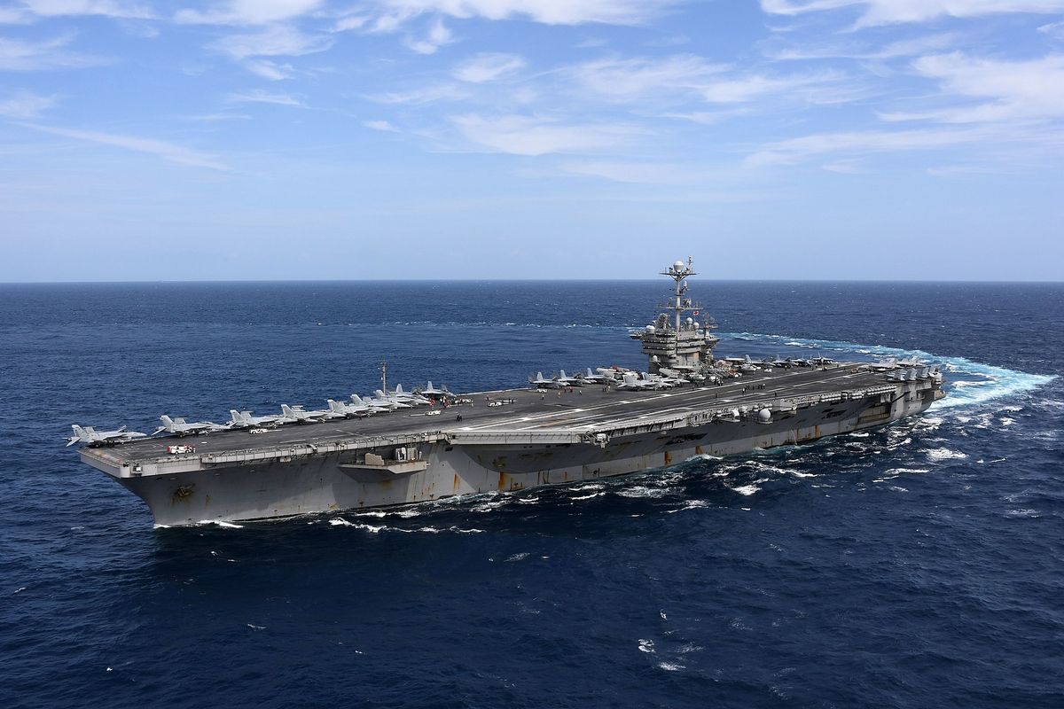 Amerykańska grupa transportowa "USS Harry S Truman" weźmie udział w ćwiczeniach Cold Response 2022. To manewry planowane od dawna, niezależnie od stanu konfliktu z Moskwą w sprawie Ukrainy (domena publiczna)
