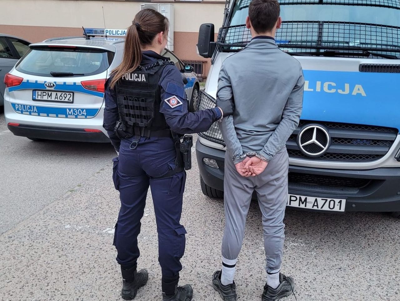 Przyjechał kraść do Polski. Po akcji w sklepie ukrywał się na terenie ogródków działkowych