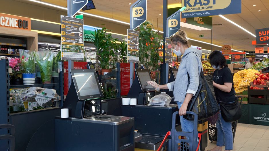 Wrocław. Cukierki jako buraki. Tak 20-latka oszukiwała Biedronkę