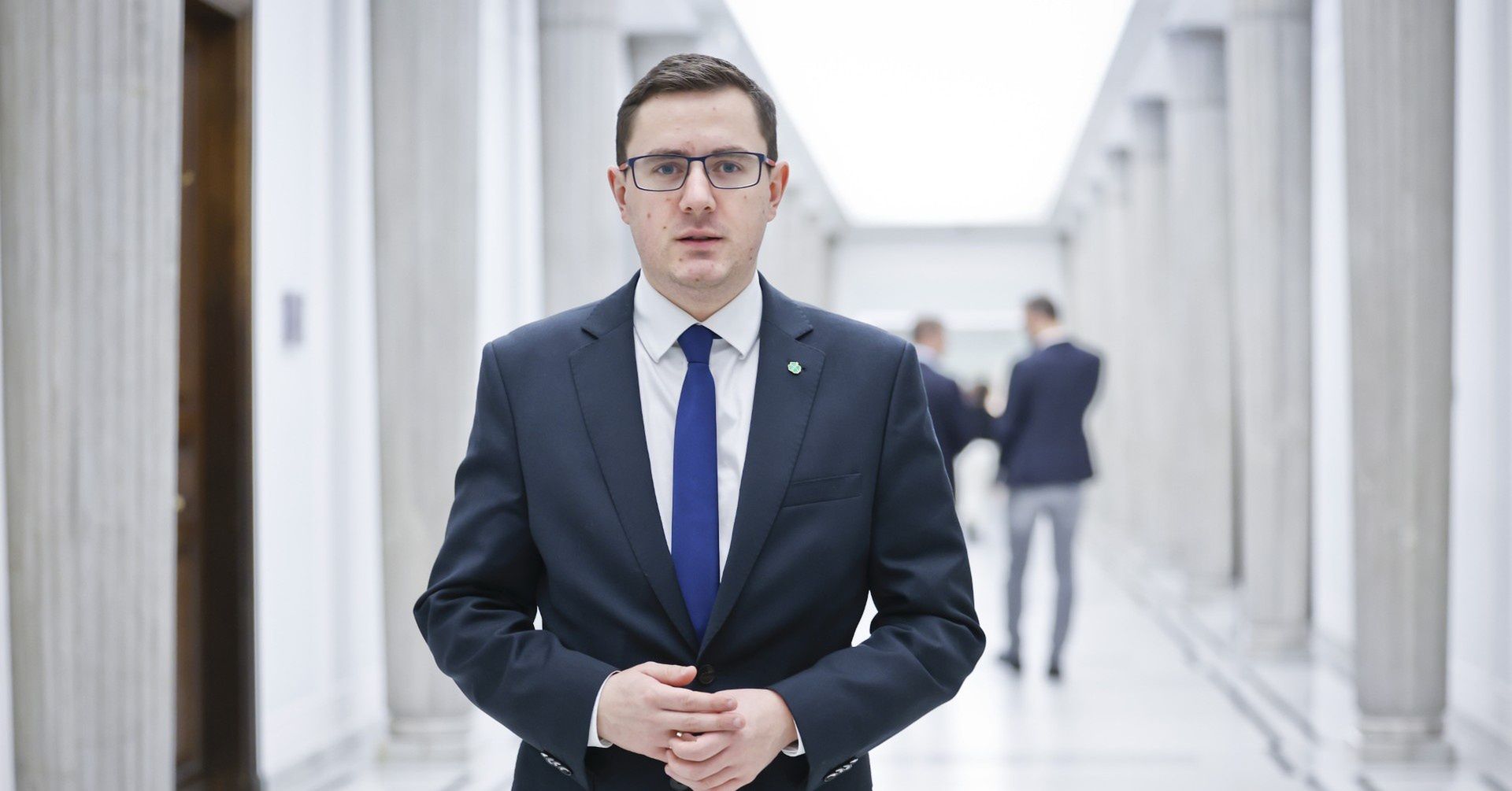 Pytany w ostatnich dniach o ponownie zamrożenie cen ciepła Motyka odpowiedział, że resort energii &#34;pracuje nad rozwiązaniem&#34;. Zadeklarował takie zaplanowanie rozwiązań, aby podwyżek cen nie było.