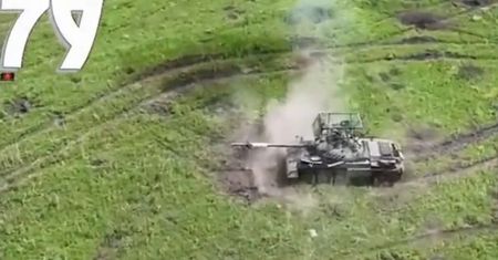 Czołgi T-62 kamikadze. Rosjanie stosują metody Państwa Islamskiego